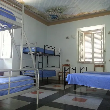 Ostello Franceschini *